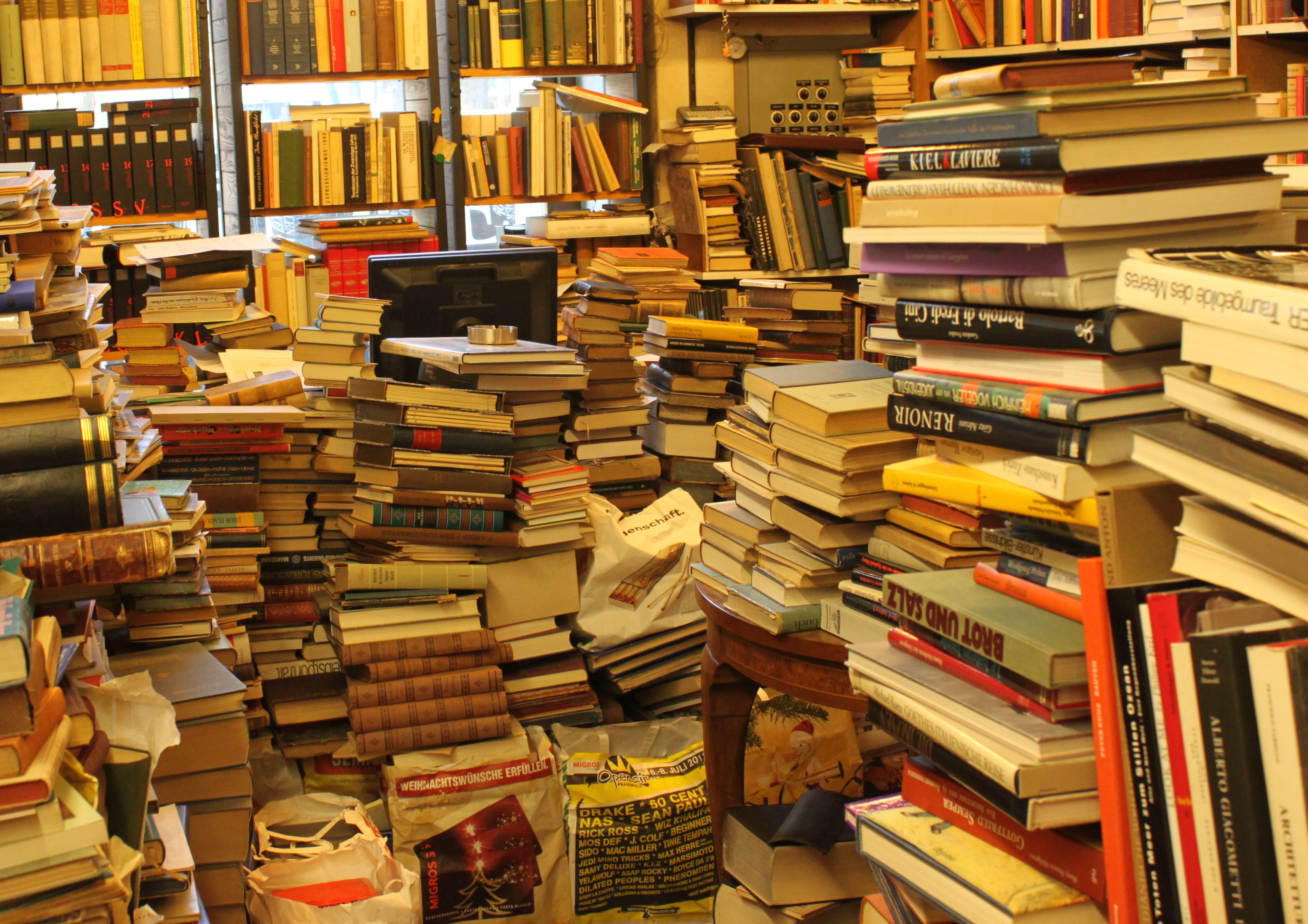 Das Buch im Müll