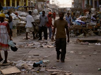 Haiti, Masse, Macht und Aristide