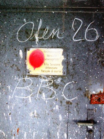 Unter grossen Lasten lauert der Tod – Bild 46 von 89